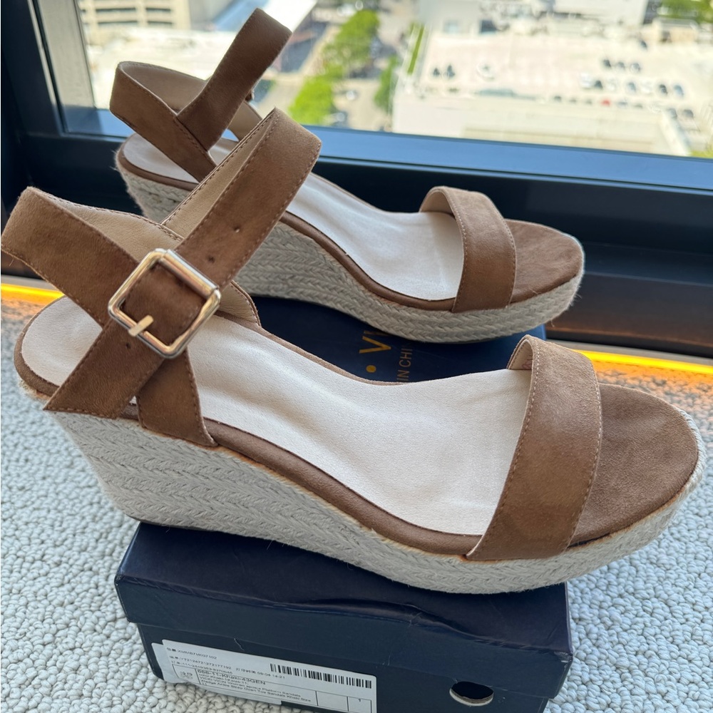 Brown strappy suede platform wedge - NIB